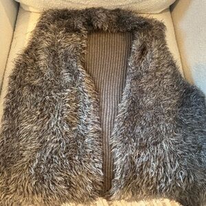 Cabi Brand Faux fur vest. Only worn a few times. Brownish/grayish.
